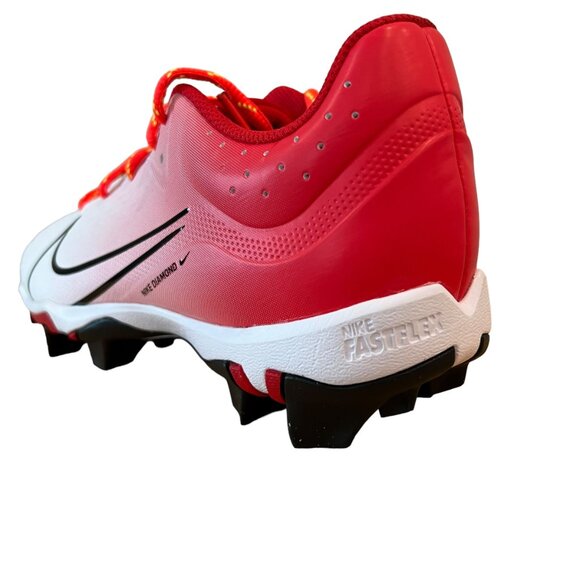 Nike White and Red Athletic Cleats - Picture 13 of 16
